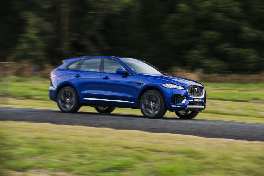  Jaguar F-Pace S 35t AWD 2016 года  (AU) (фото 11 из 29)